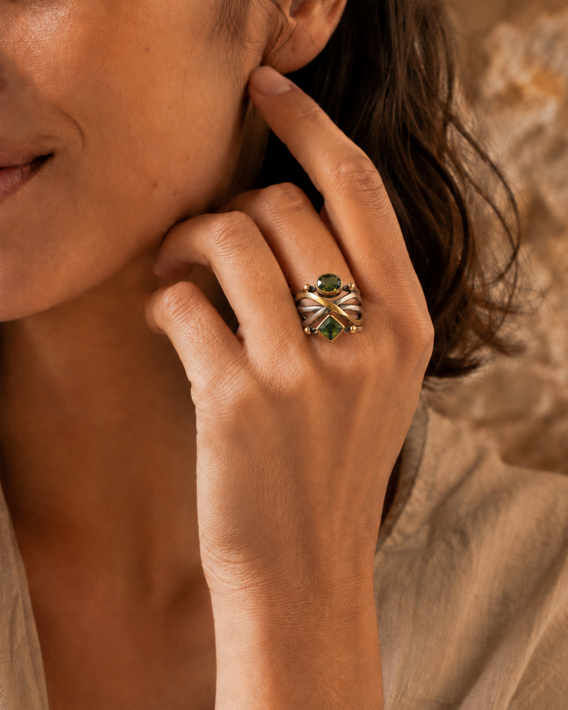 Bronze Detailed 925 Sterling Silver Ring with Zultanite Stones — sterling-silver-zultanite-ring-woman-hand