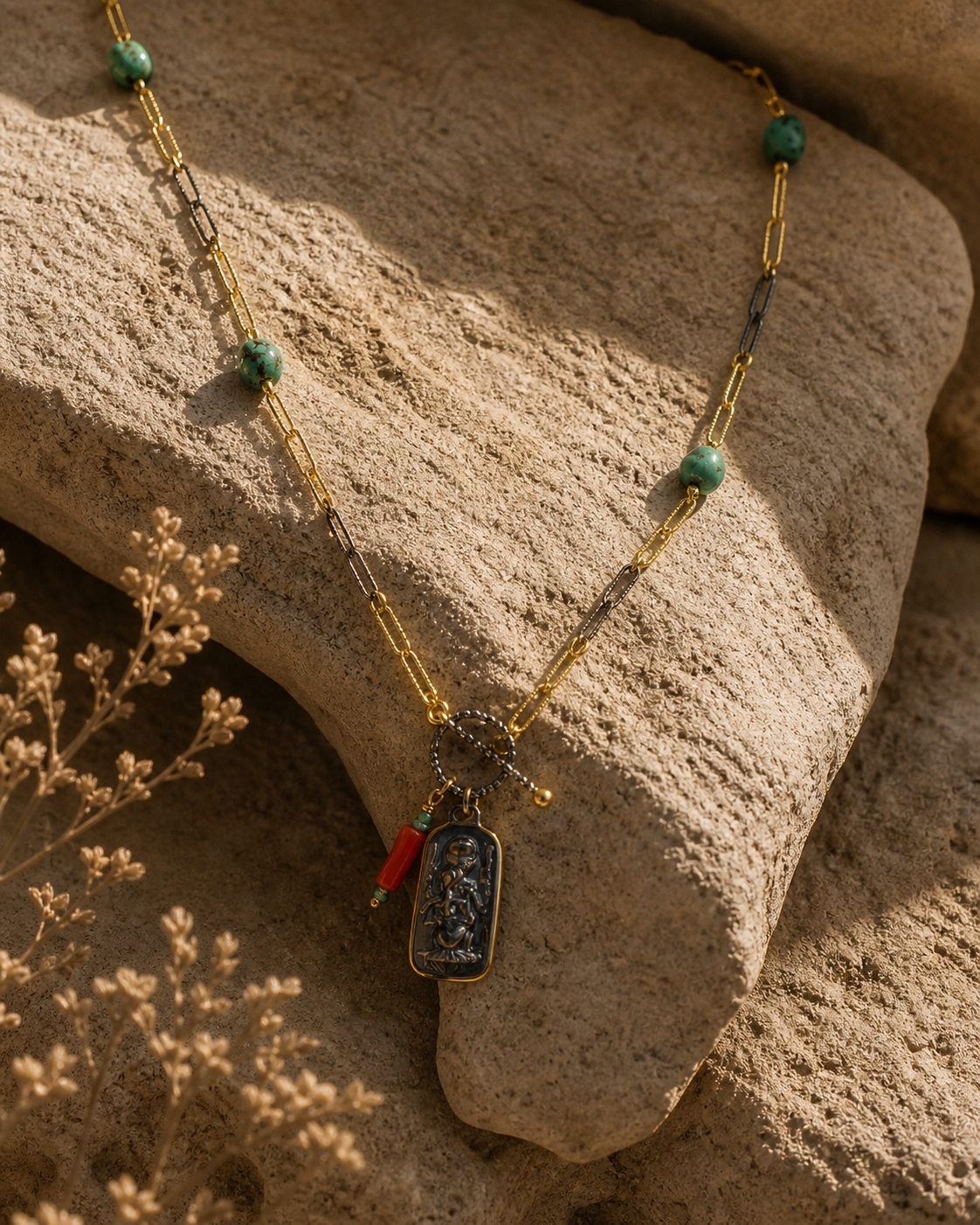 Egyptian Goddess Motif Necklace — Necklaces — Görsel 1
