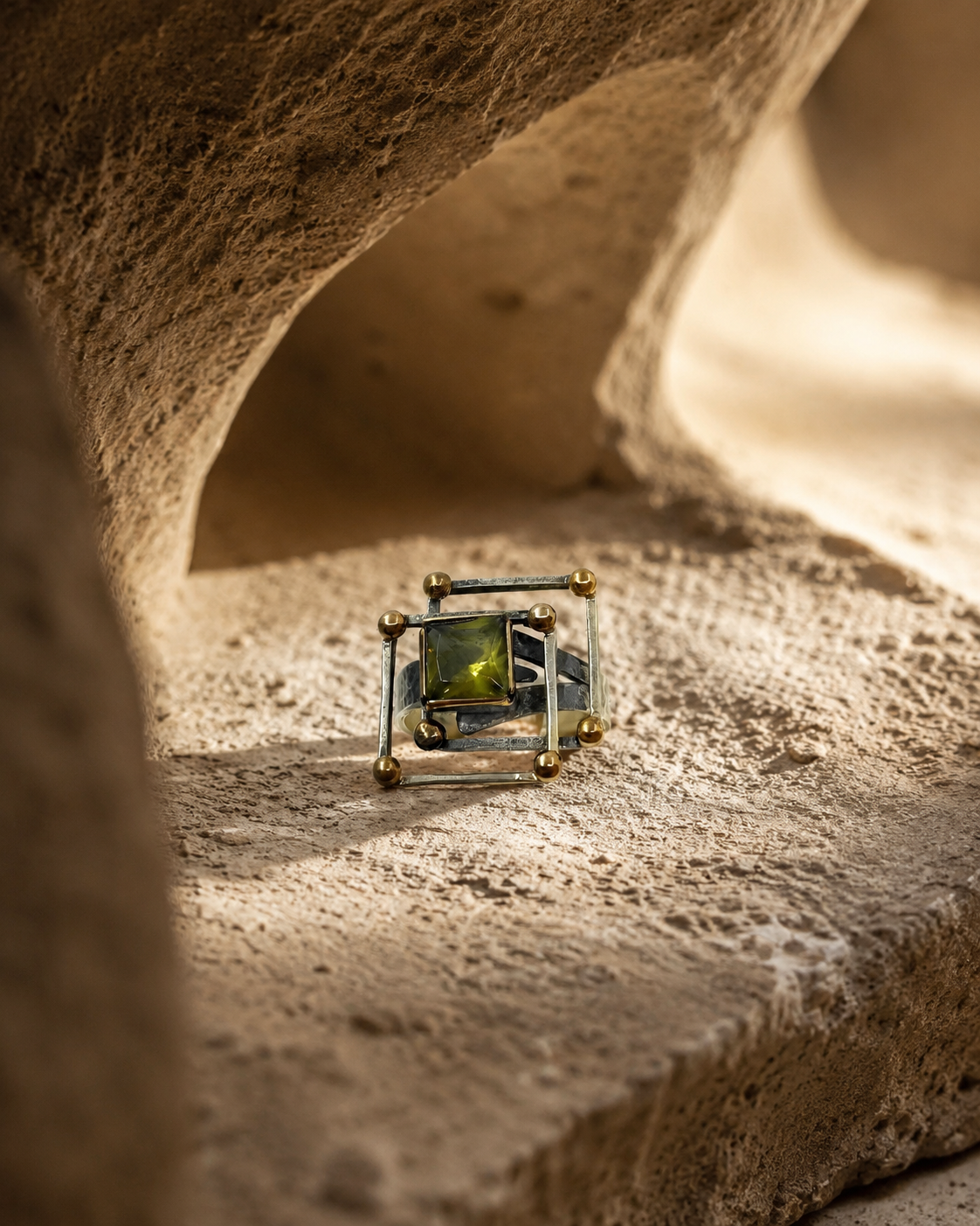 925 Sterling Silver Ring with Zultanite Stone and Bronze Details — sterling-silver-zultanite-ring-cappadocia-style-3