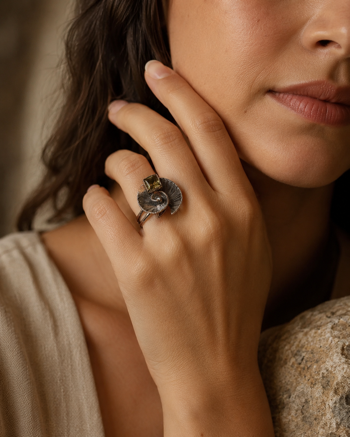 925 Sterling Silver Flower Form Ring with Zultanite Stone — sterling-silver-zultanite-ring-women-hand