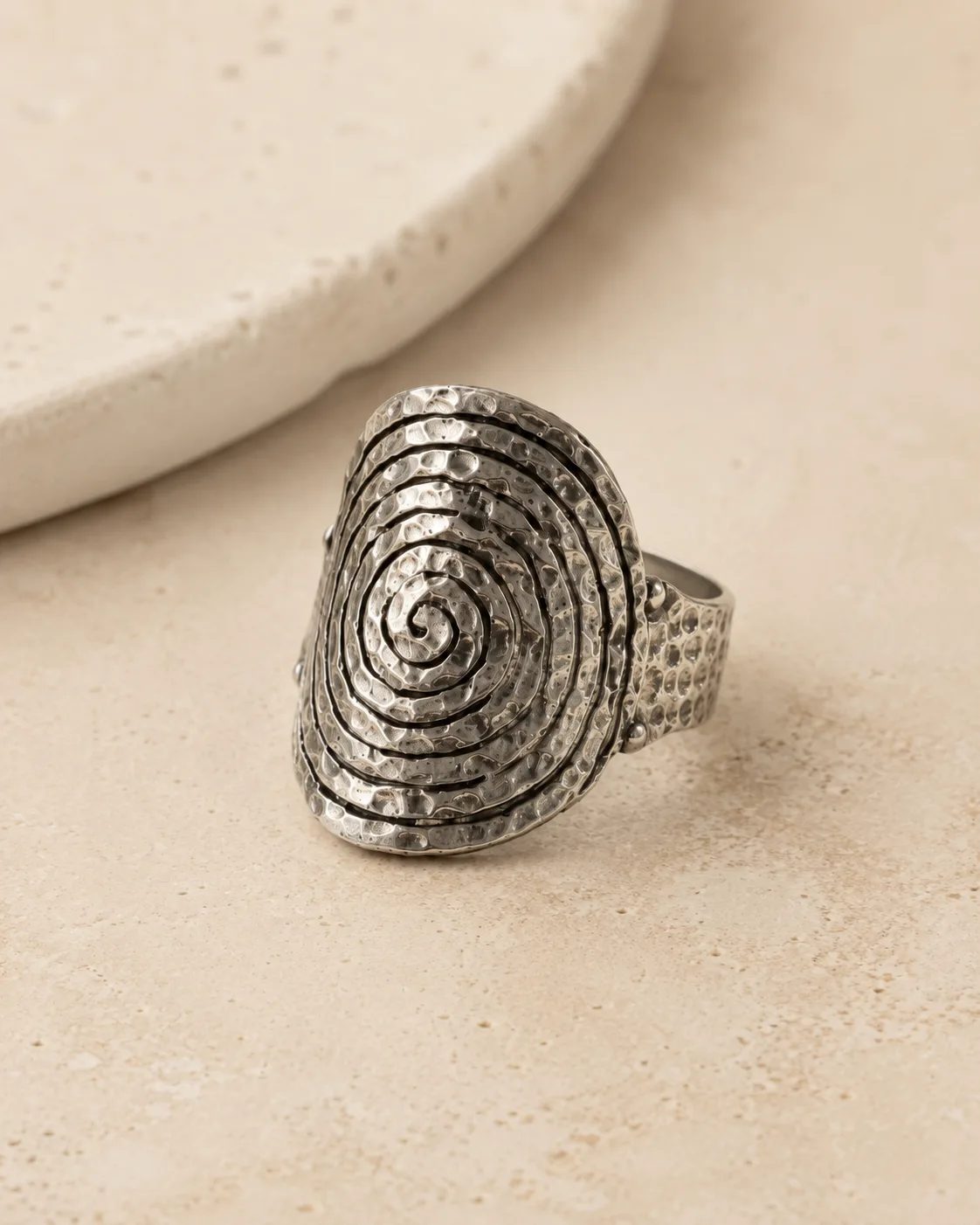 Carved Spiral Oval Silver Ring | Sapheen