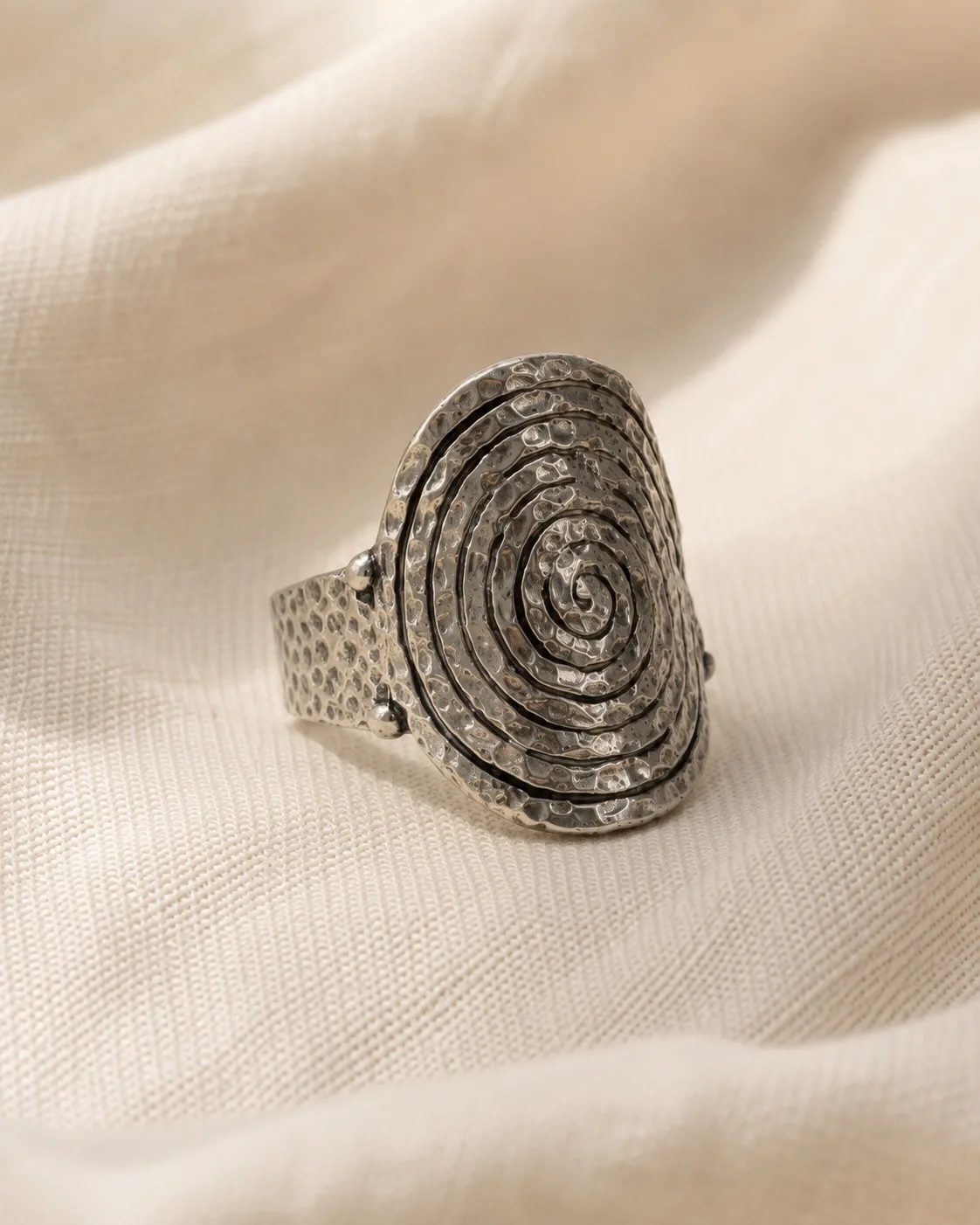 Carved Spiral Oval Silver Ring | Sapheen