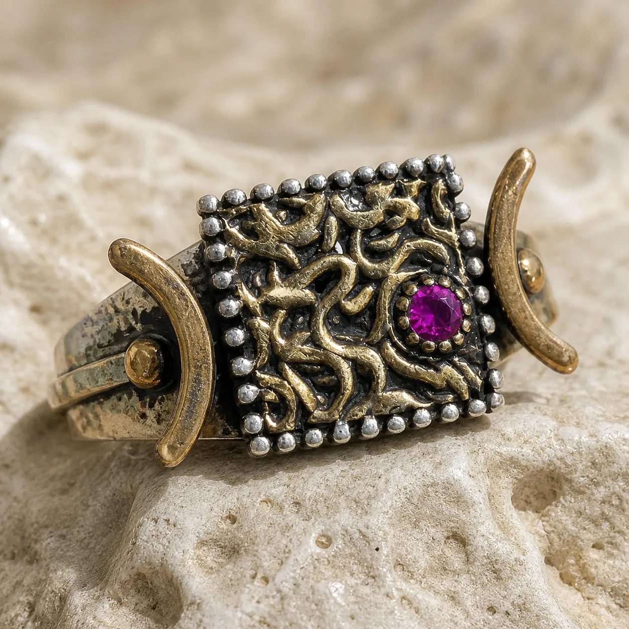 Arabesque Plaque Ring with Magenta Stone